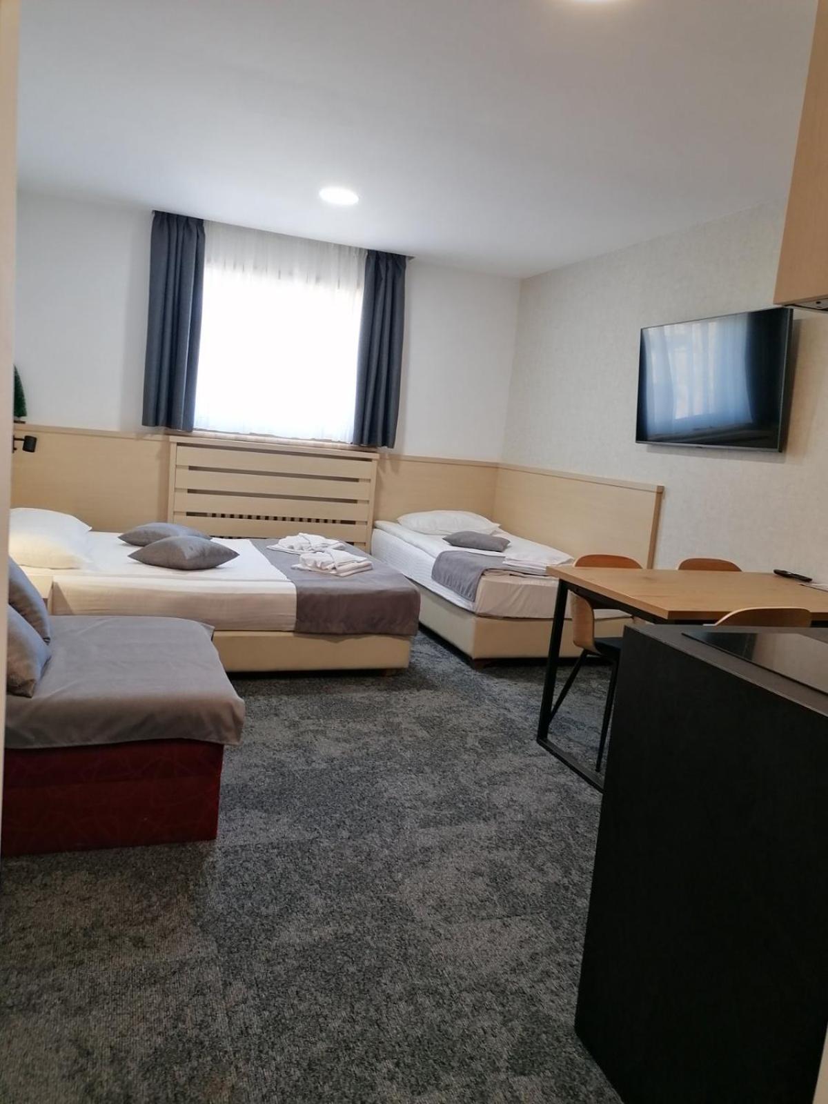 Kopaonik011 Konaci&Woodside Apartments Kamer foto
